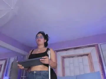 Scarlette_15  live sex cam