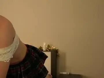 Under_the_skin  live sex cam