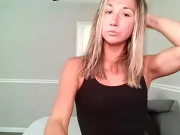 Ariicutekitty  live sex cam