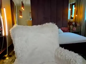 Elyarose_  live sex cam