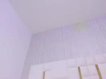 Hillary_uckerman_  live sex cam