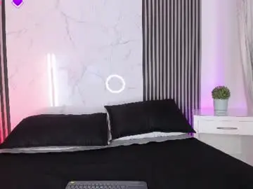 Julietakane  live sex cam