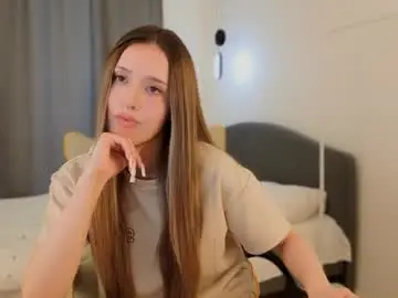 Milla_bellaa  live sex cam