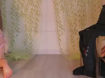 Mollyflwers  live sex cam