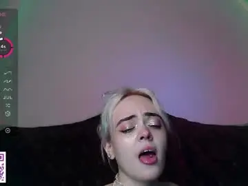 Oxcysecret  live sex cam