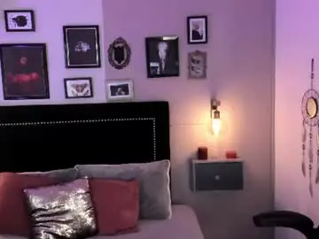 Pinkk_demon  live sex cam
