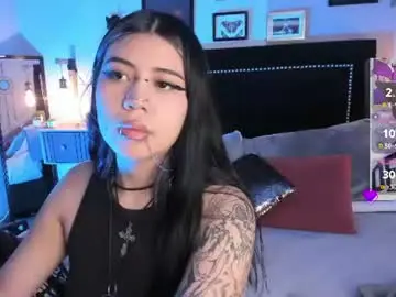 Pinkk_demon  live sex cam