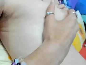 Puffies_fantasy  live sex cam