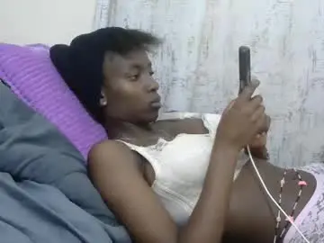 Sexytinyy  live sex cam