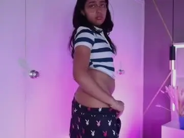 Sukirush  live sex cam