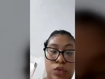 Trixiemorningstar_  live sex cam