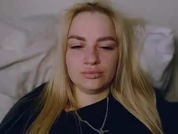 Whitehex666  live sex cam