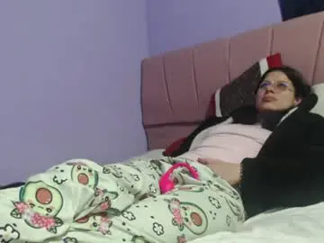 _boombom__  live sex cam