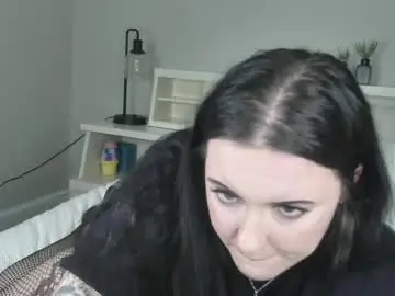 Altraven  live sex cam