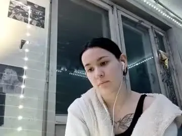 Arethabagwill  live sex cam