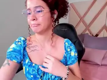 Avrilwayne  live sex cam