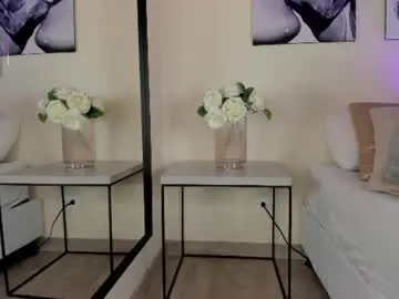 Brokecollins  live sex cam