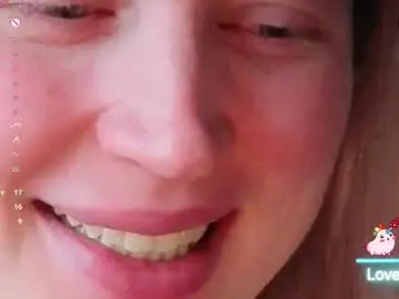 Citrusblissss  live sex cam