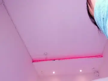Daniamiller  live sex cam