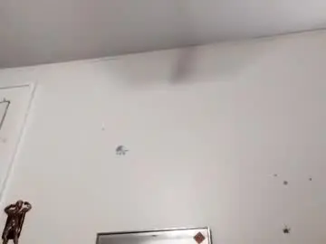 Elisebubblespun  live sex cam