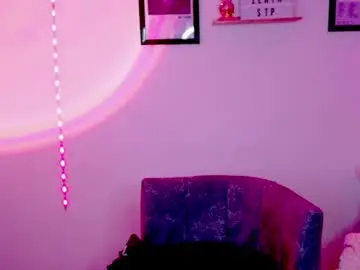 Emily_lindey_  live sex cam