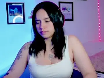 Emily_lindey_  live sex cam