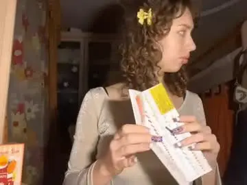 Kaleighbourek  live sex cam