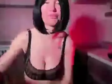 Latebloomtati  live sex cam