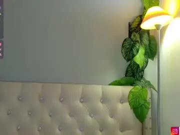 Michele_rooss00  live sex cam