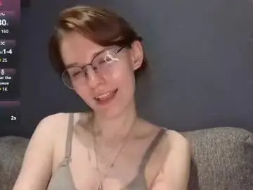 Milaafterdark  live sex cam