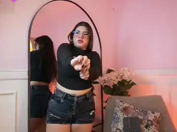 Milacrave  live sex cam