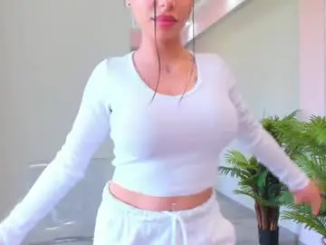 Misssiennaa  live sex cam