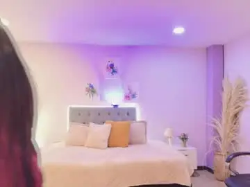 Neo_sarah_  live sex cam