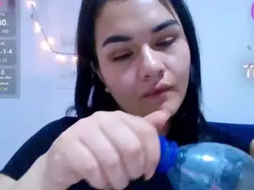 Sexychubbyanna  live sex cam