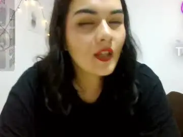 Sexychubbyanna  live sex cam