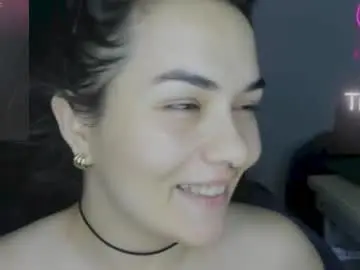 Sexychubbyanna  live sex cam