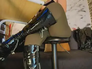 Sophie_littles  live sex cam