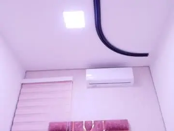 Vallolet_01  live sex cam