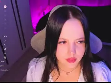 Betty_lioren  live sex cam