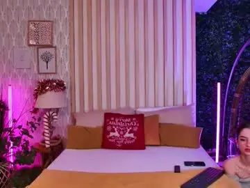 Cassiefoxx_  live sex cam