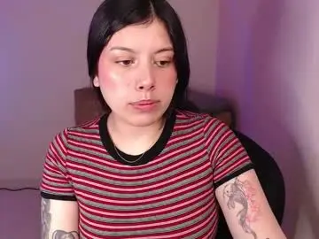 Emmi_0  live sex cam