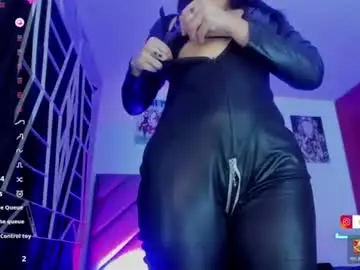 Karinna__raven  live sex cam