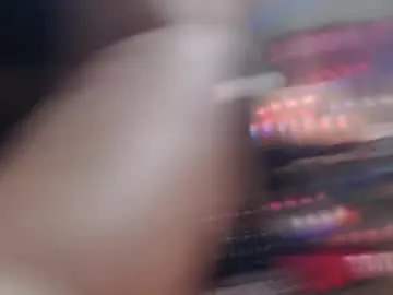 Karolbb21  live sex cam
