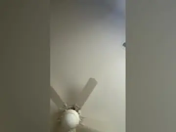 Kimplokii2  live sex cam