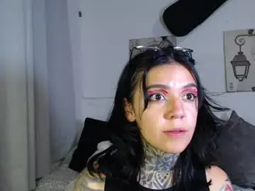 Lunai_gh  live sex cam