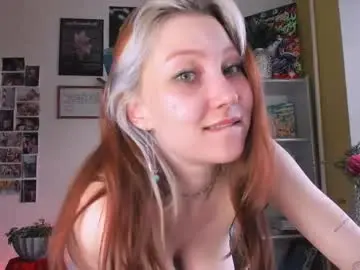 Nicole_matt  live sex cam
