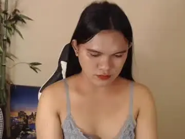 Ready2care4youbabe  live sex cam