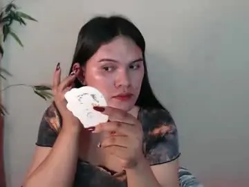 Ready2care4youbabe  live sex cam