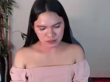 Ready2care4youbabe  live sex cam