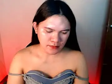 Ready2care4youbabe  live sex cam